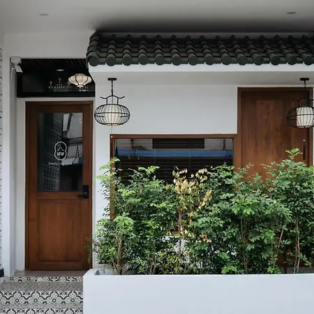 Wander Wonder 八ww Bed & Breakfast